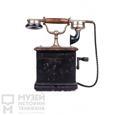 Настольный телефонный аппарат