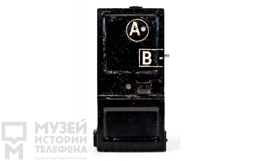 Монетоприемник для платного телефона