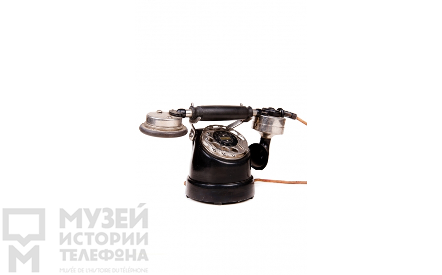 Настольный телефонный аппарат