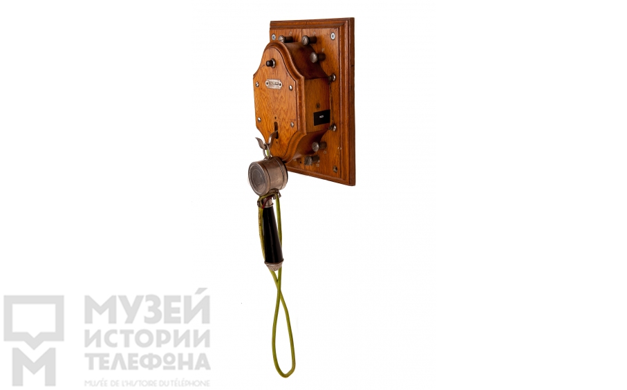 Настенный телефонный аппарат