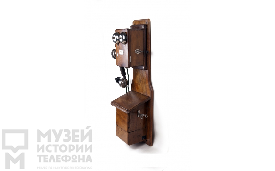 Настенный телефонный аппарат