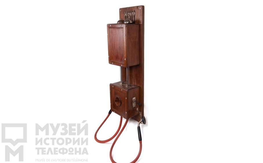 Настенный телефонный аппарат