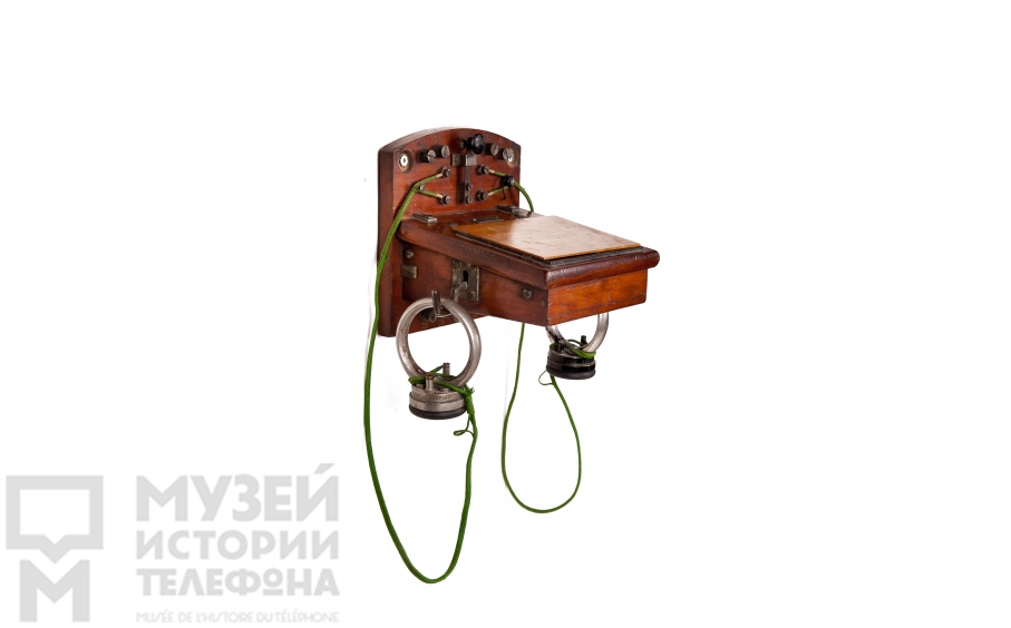 Настенный телефонный аппарат