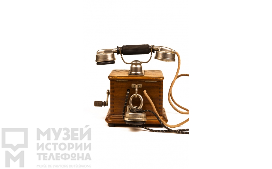 Настольный телефонный аппарат