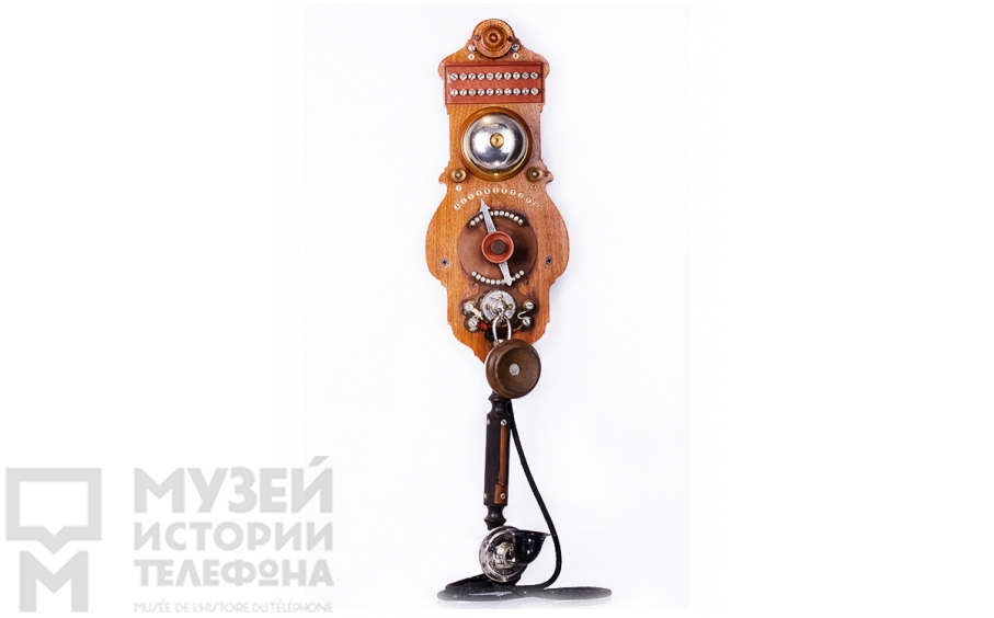 Настенный телефонный аппарат
