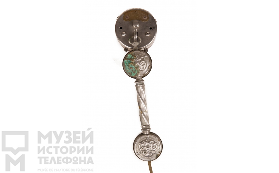 Настенный телефонный аппарат