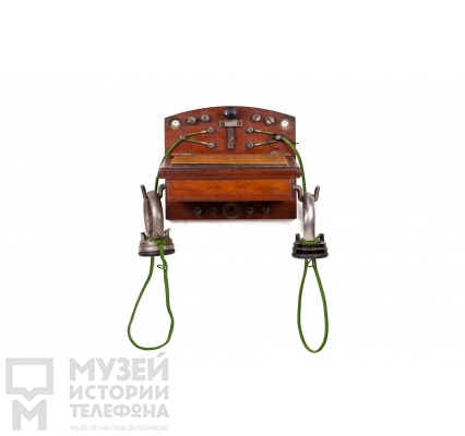 Настенный телефонный аппарат