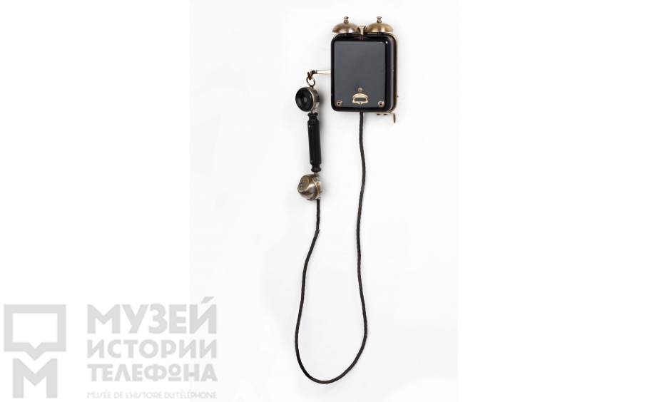 Настенный телефонный аппарат