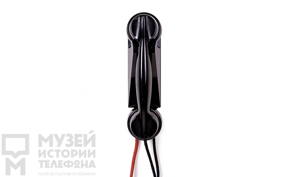 Настенный телефонный аппарат