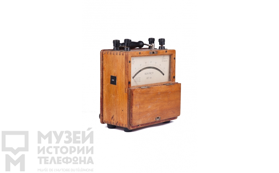 Вольтметр