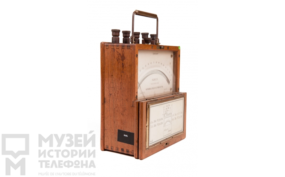 Вольтметр