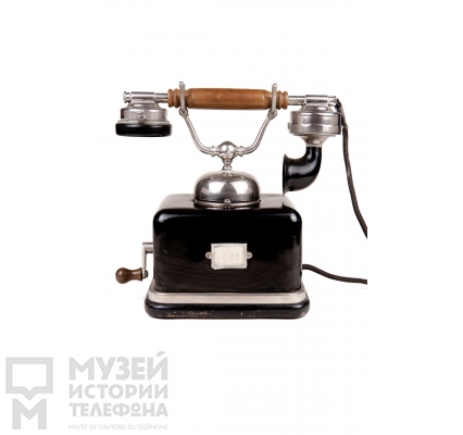 Настольный телефонный аппарат