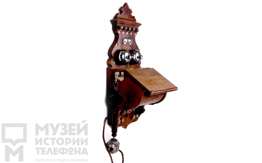 Настенный телефонный аппарат