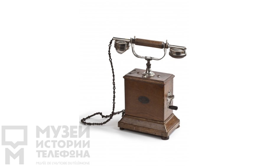 Настольный телефонный аппарат