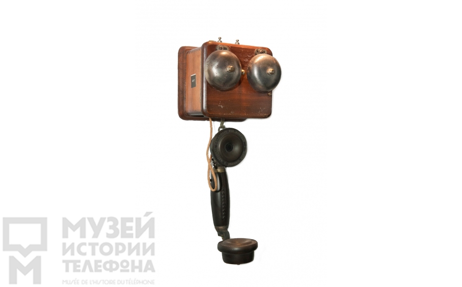 Настенный телефонный аппарат
