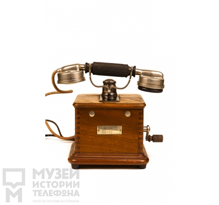 Настольный телефонный аппарат