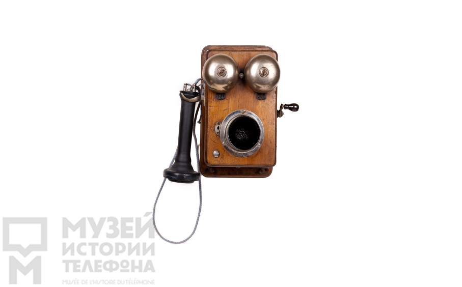 Настенный телефонный аппарат