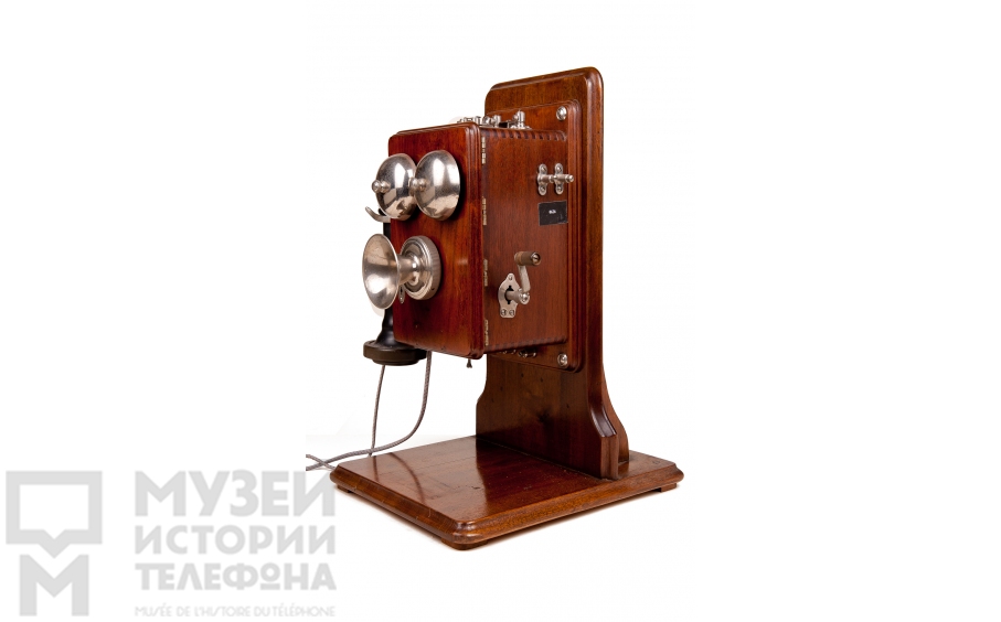 Настольный телефонный аппарат