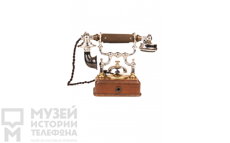 Настольный телефонный аппарат
