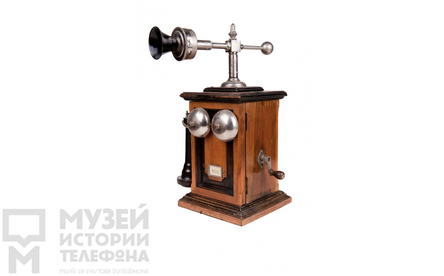 Настольный телефонный аппарат