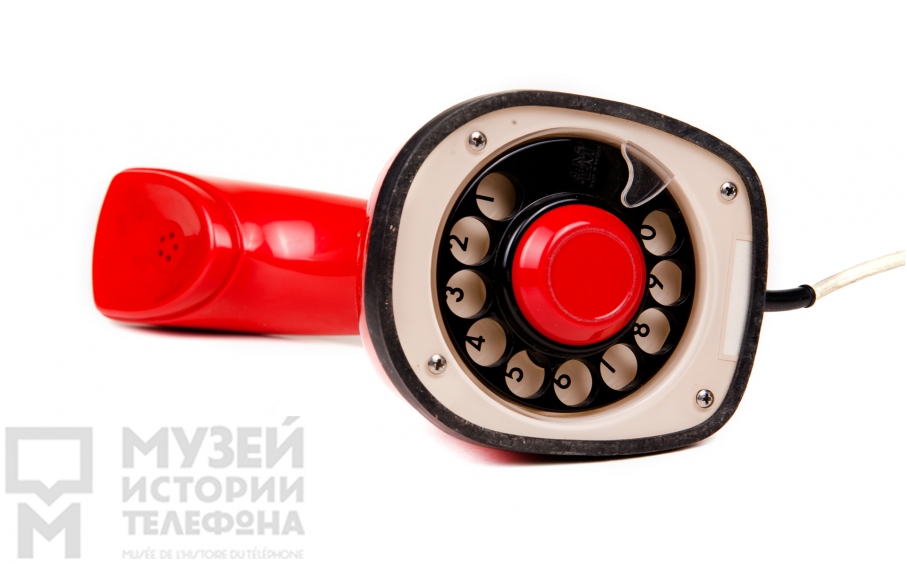 Настольный телефонный аппарат