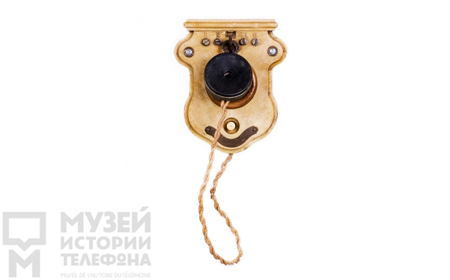 Настенный телефонный аппарат