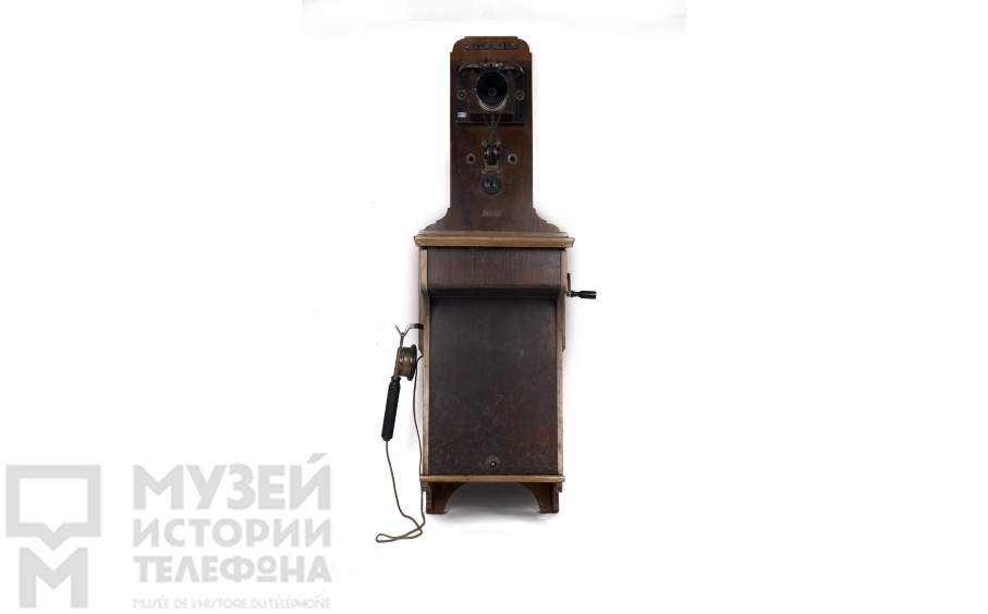 Настенный телефонный аппарат
