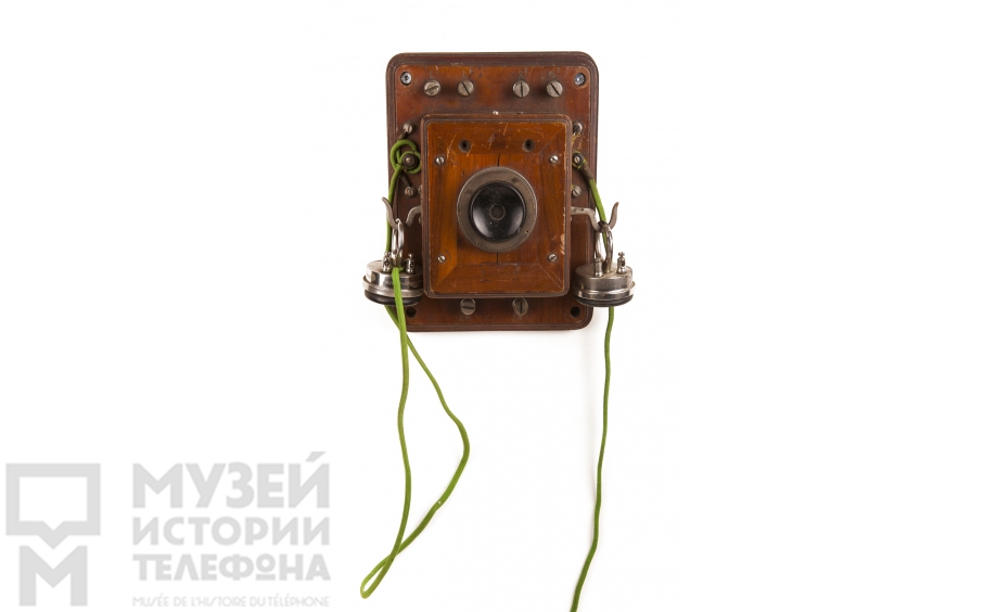 Настенный телефонный аппарат