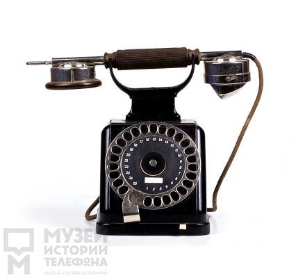 Настольный телефонный аппарат