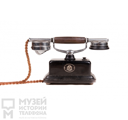 Настольный телефонный аппарат