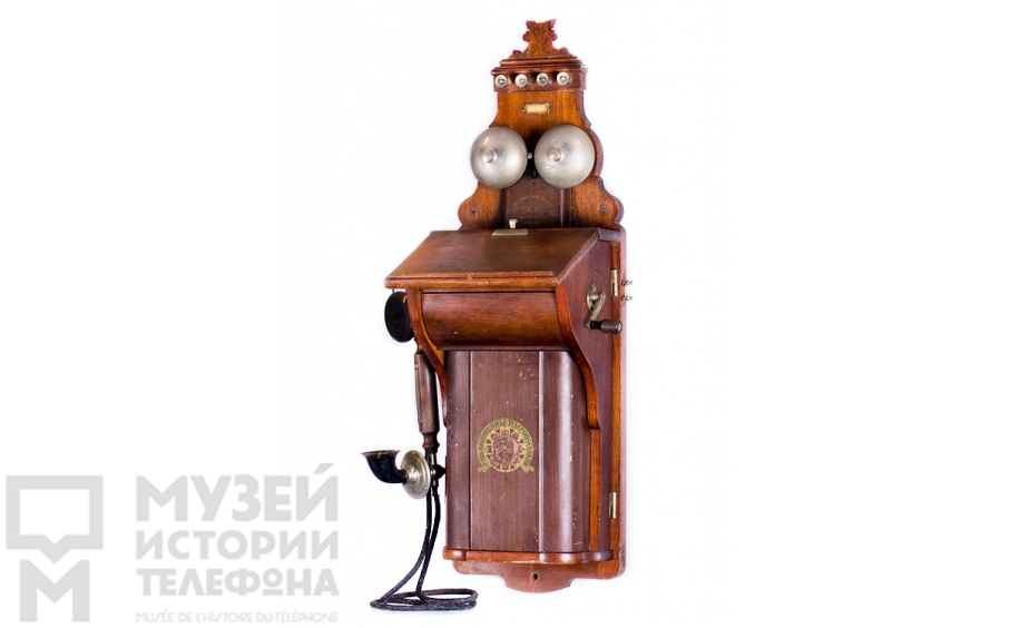Настенный телефонный аппарат
