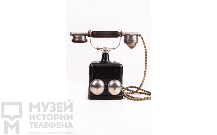 Настольный телефонный аппарат