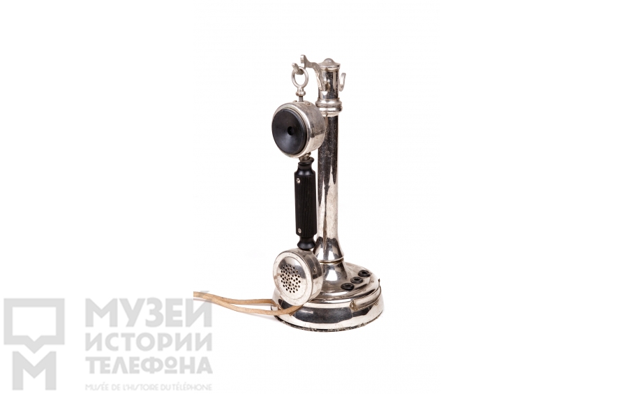 Настольный телефонный аппарат
