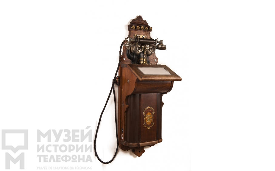 Настенный телефонный аппарат