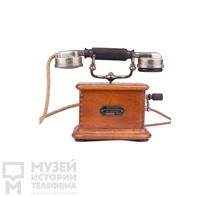 Настольный телефонный аппарат