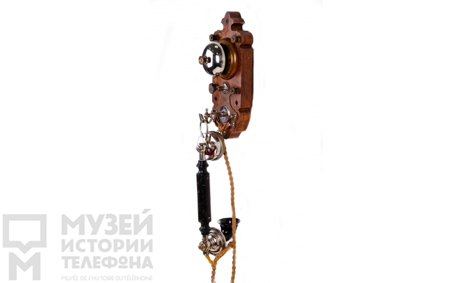 Настенный телефонный аппарат