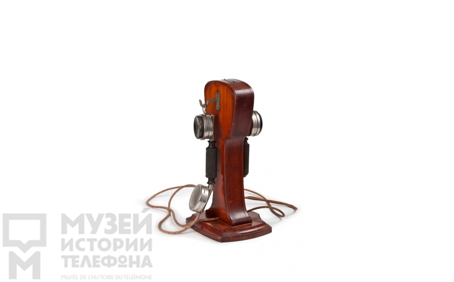 Настольный телефонный аппарат