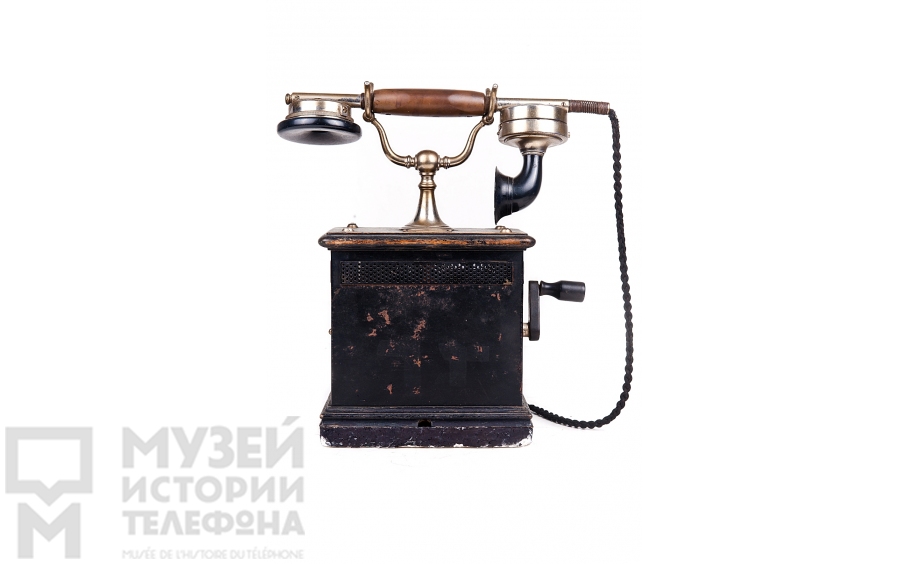 Настольный телефонный аппарат