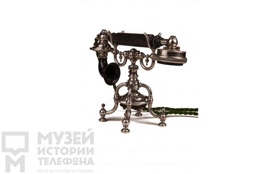 Настольный телефонный аппарат