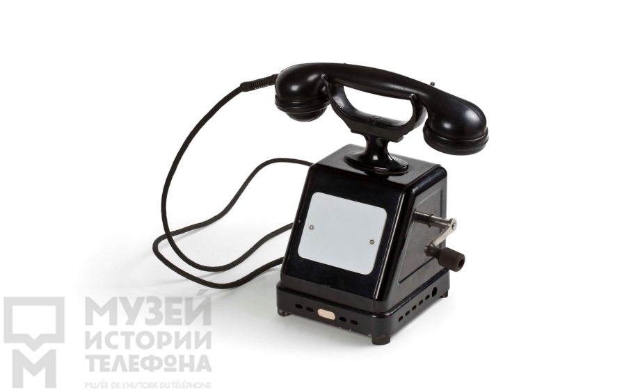 Настольный телефонный аппарат
