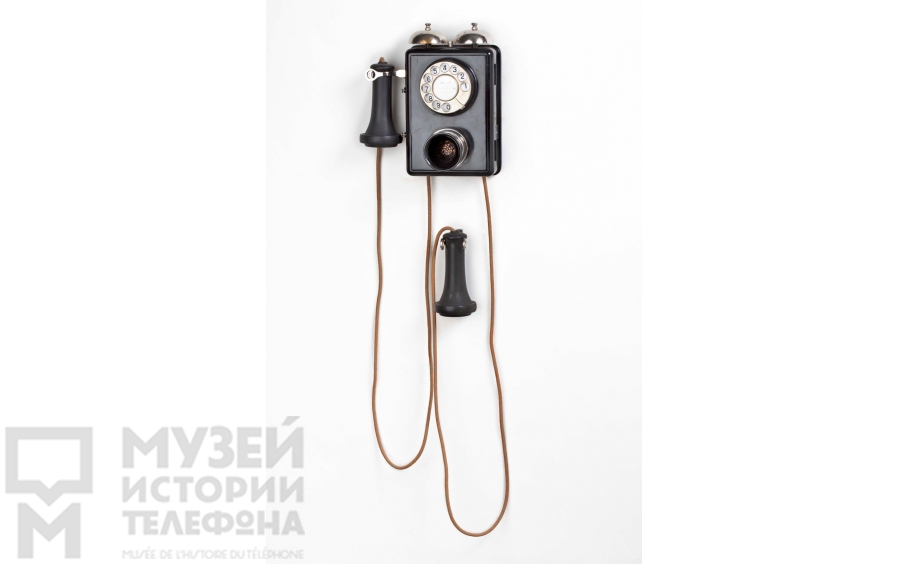 Настенный телефонный аппарат