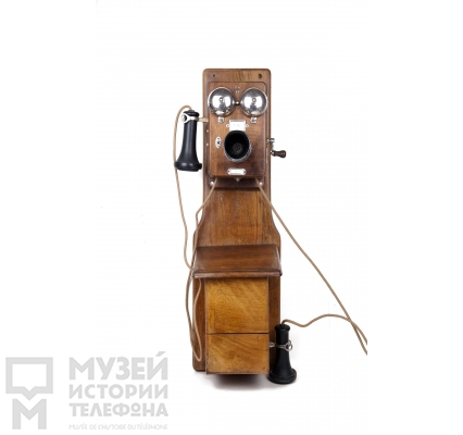 Настенный телефонный аппарат