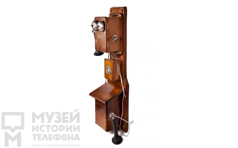 Настенный телефонный аппарат