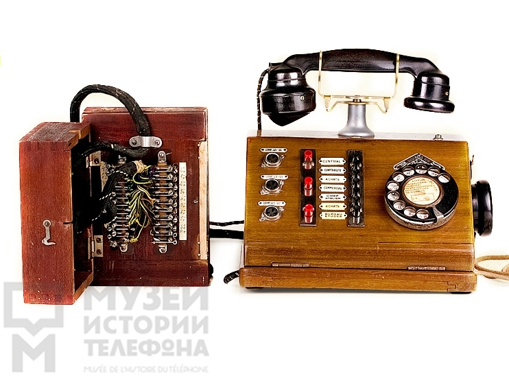 Телефон-коммутатор системы АТС с микротелефонной трубкой и дополнительным наушником для 7 внутренних номеров и 3 линий с распределительной коробкой