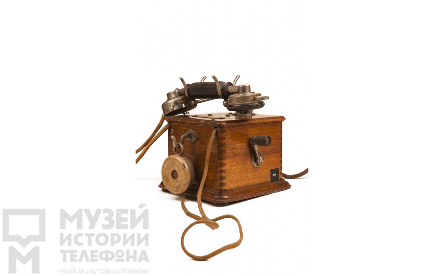 Настольный телефонный аппарат