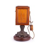 Телефонный аппарат в люксовом исполнении на чугунной стойке художественного литья