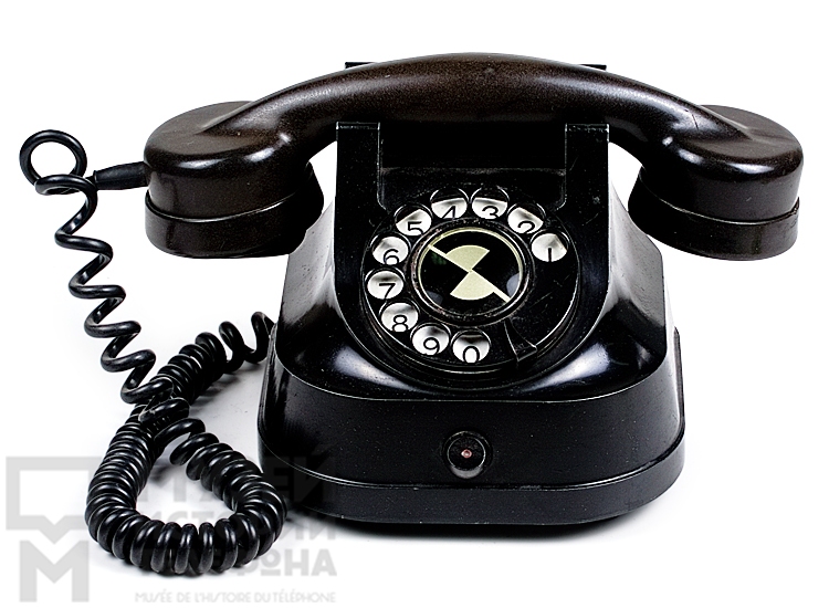 Телефонный аппарат системы АТС в литом металлическом корпусе, модель Ateaphone 51