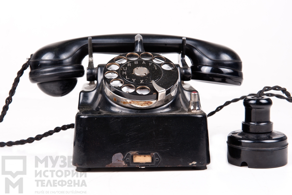 Телефонный аппарат системы АТС в металлическом корпусе,  модель SF 665