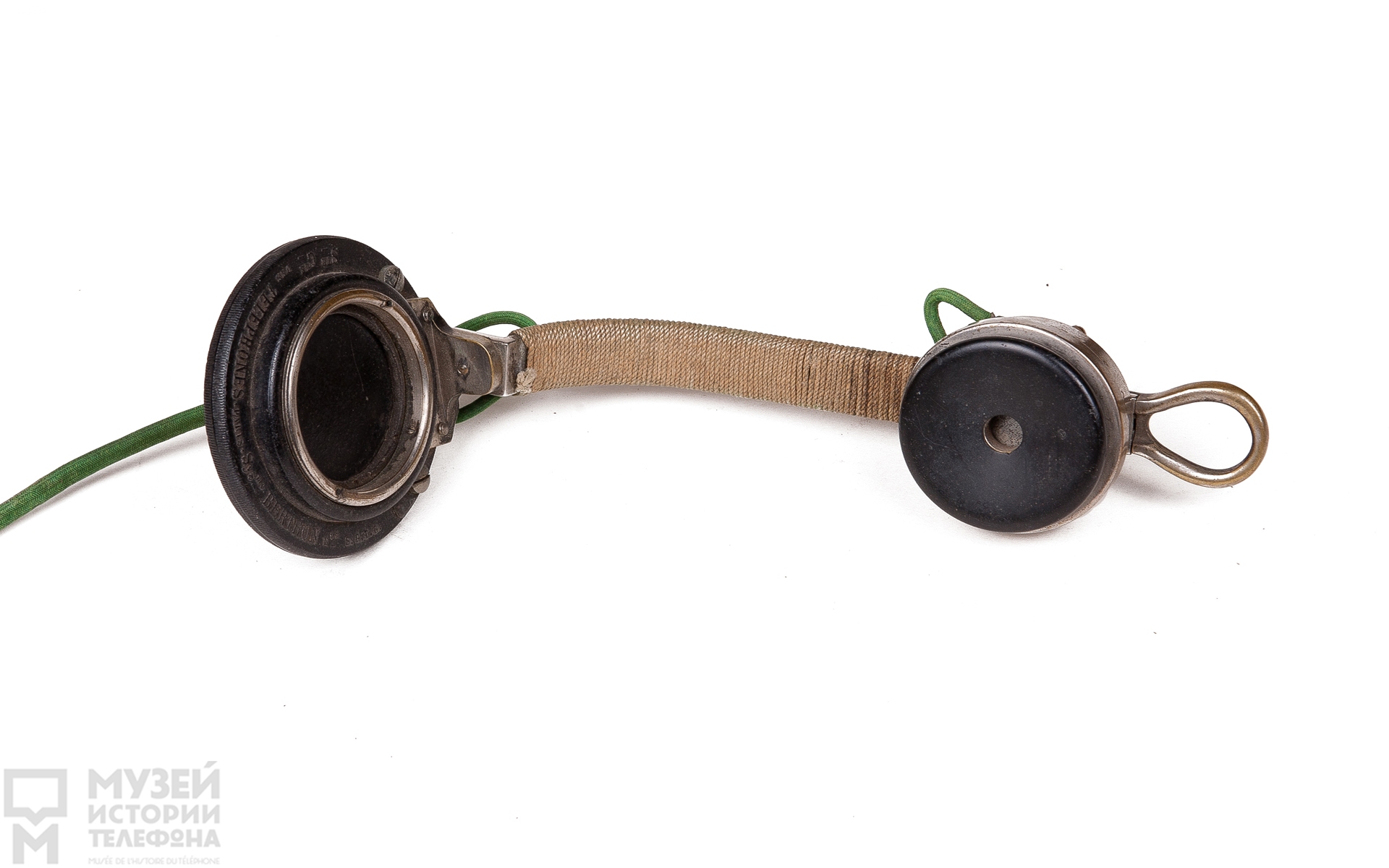 Комбинированная телефонная трубка системы Бертона-Адера