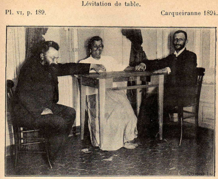 Палладино. Левитация стола.png